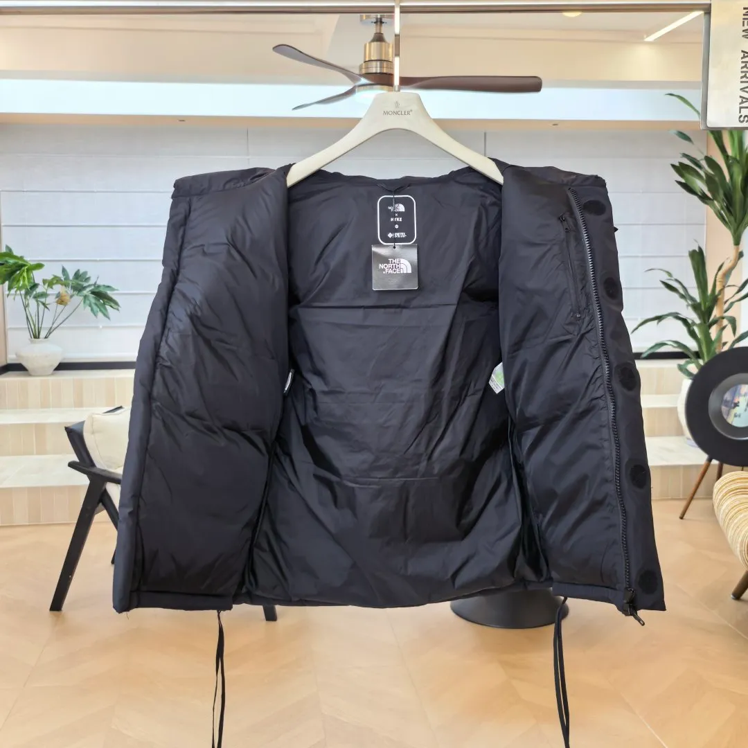 Hyke big down 𝑻𝑯𝑬 𝑵𝑶𝑹𝑻𝑯 𝑭𝑨𝑪𝑬 Hyke The North Face 、 。 。 The North Face 。 , 。 ：RDS Quality 700 280g ： ：YKK ISO 9000Quality Z ：340TPremium ： ， ， Lightweight 。 Size：𝗫𝗦-𝗦-𝗠-𝗟-𝗫𝗟-𝗫𝗫𝗟